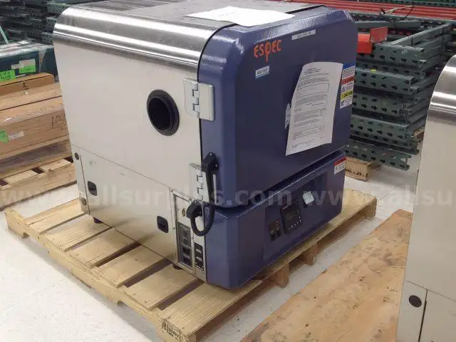 Espec BTU-133 Benchtop Environmental Chamber