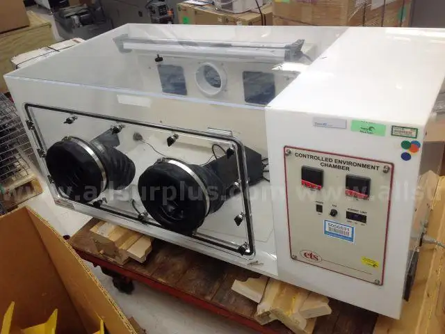 ETS 532 Benchtop controlled environmental chamber
