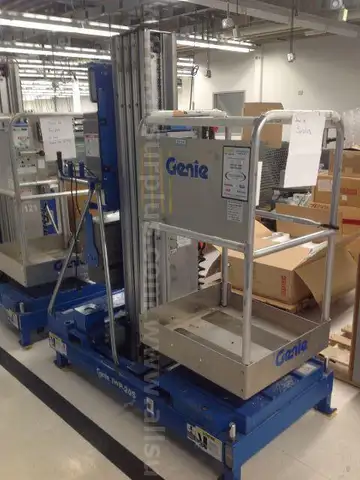 Genie IWP-20S Personnel lift