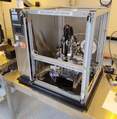 Seagate 734477700 Lean Bar Assembly Glue Fill Injection Tool (incomplete/for parts)