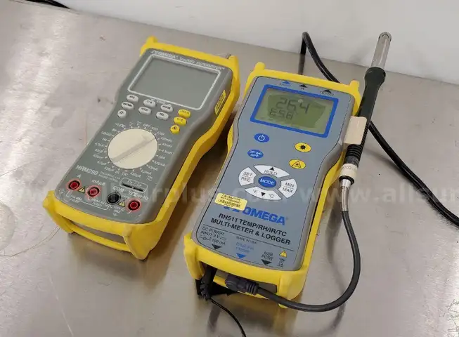 2pcs Omega Handheld Meters