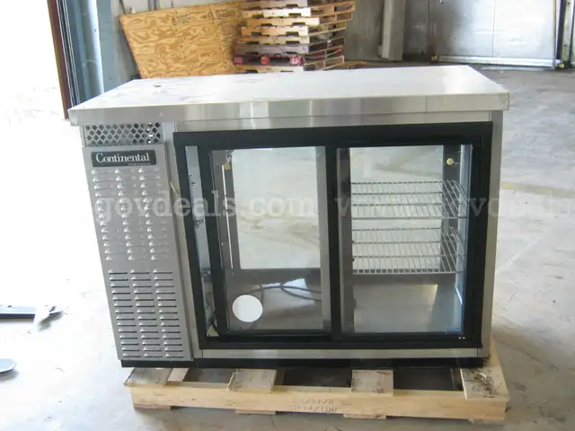 CONTINENTAL REFRIGERATOR