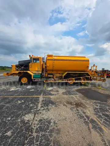1999 OSHKOSH DEICER