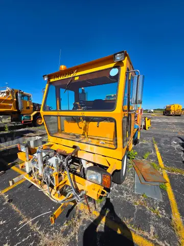 1993 Morton Paint Sprayer