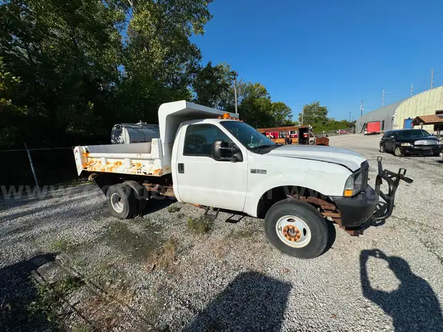2003 Ford F350 Dump Truck