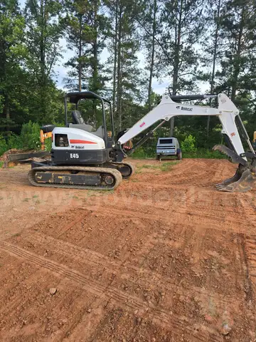 2016 Bobcat E45 Excavator