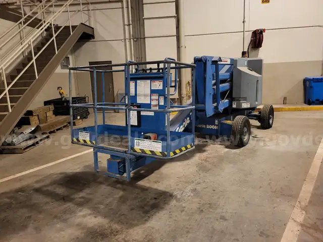 Z-45/22 GENIE BOOM