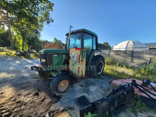 1998 John Deere 6310