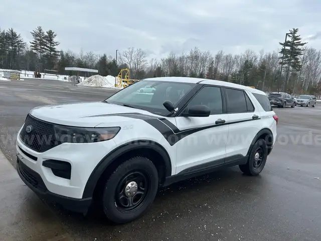 2022 Ford Explorer