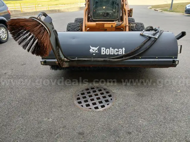 Bobcat 84&#x22; Pickup Sweeper