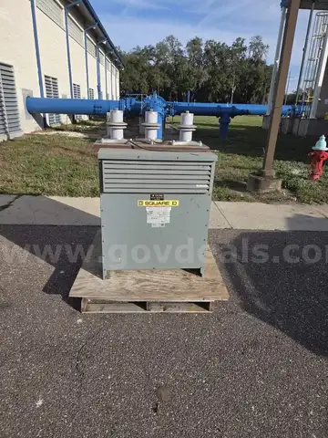 Square D Schneider Electric 480 Volt, 150 KVA Transformer EXN150T3HCU and HCP50866 600 Amp Electrical Cabinet