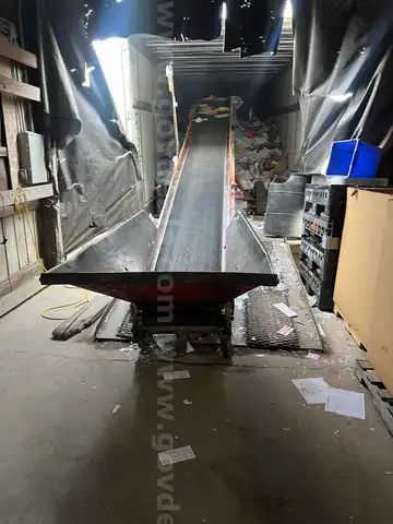 Portable conveyor belt