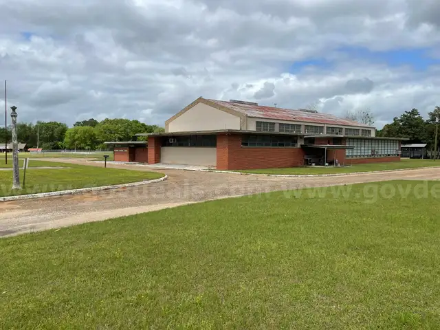 800 West Main Street in Hartford, AL 36344 - Commercial Property
