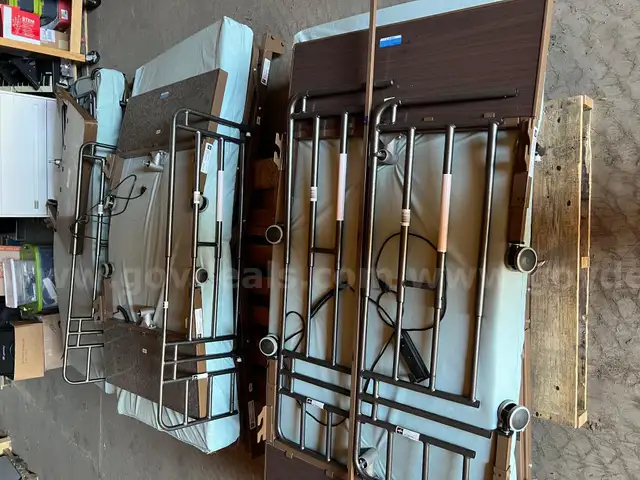 Electric hospital beds