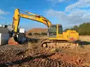 John Deere 200c LC Excavator