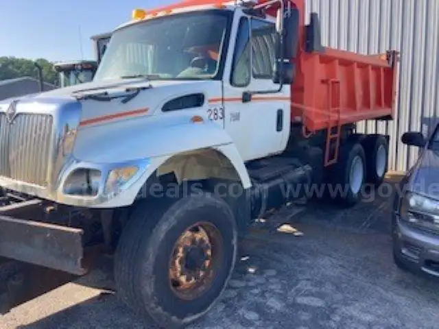 2006 International 7400