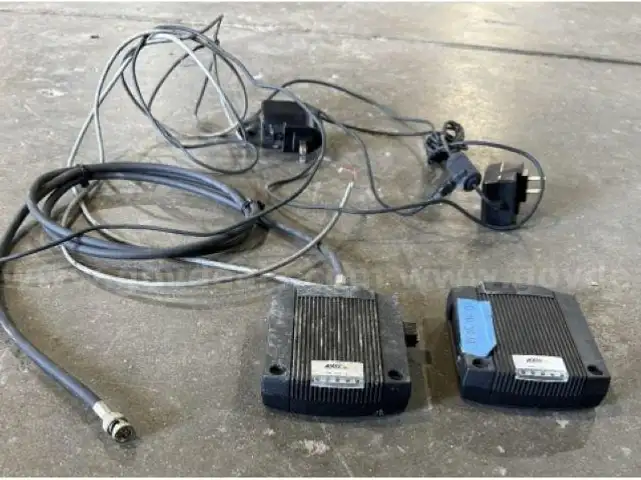 Lot # T-07 Axis 0186-001-04 241S Video Server, Axis 0288-001-02 Video Server