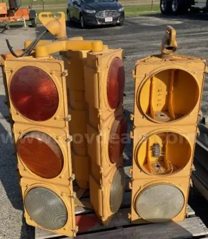 Lot # T-22 Vehicular Signal Heads.