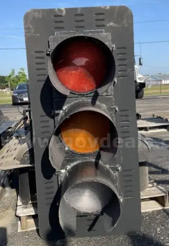Lot # T-11 Vehicular Signal heads.