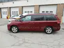 2014 Toyota Sienna LE 4-door Minivan w/Rusty brakes