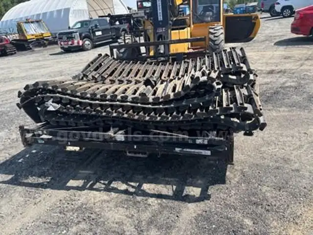 Lamtrac Steel Tracks - Only Used 1 Season