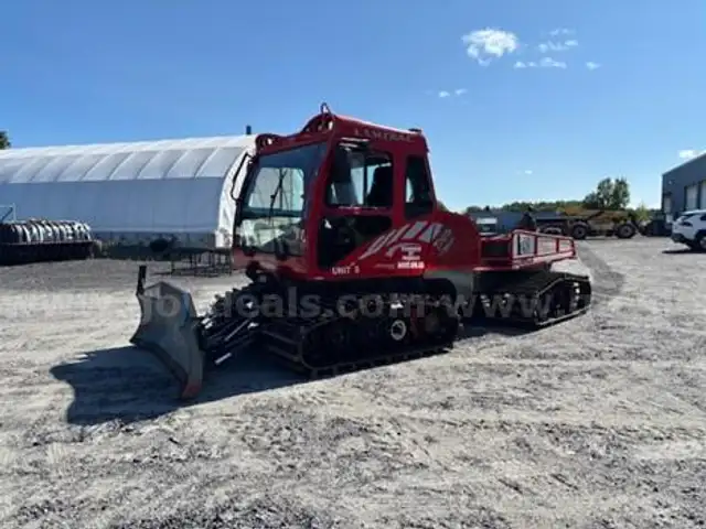 2010 Lamtrac 5200