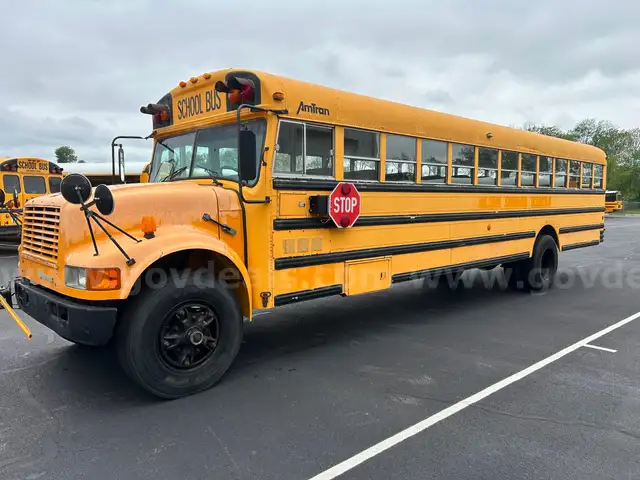 1993 International 3800