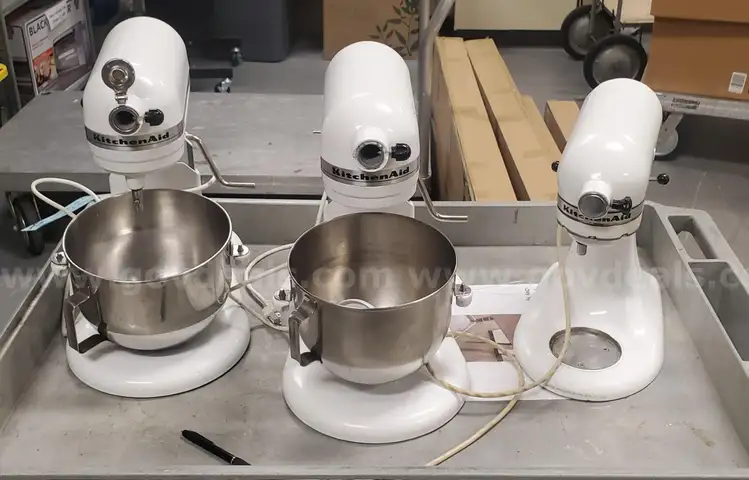 Presto 6 Quart Pressure Cookers (Lot of 3)