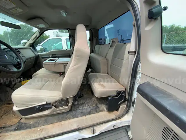 2008 Ford F-350 SD XL SuperCab 4WD