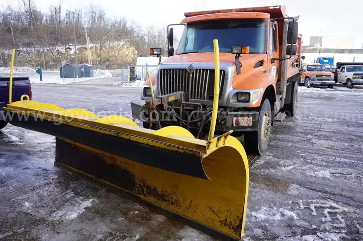 2006 International 7400