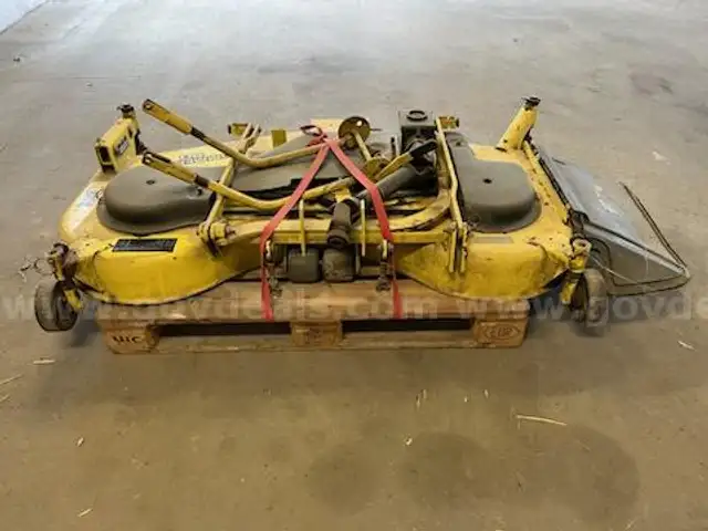 John Deere 60 Inch Commercial Mowing Deck
