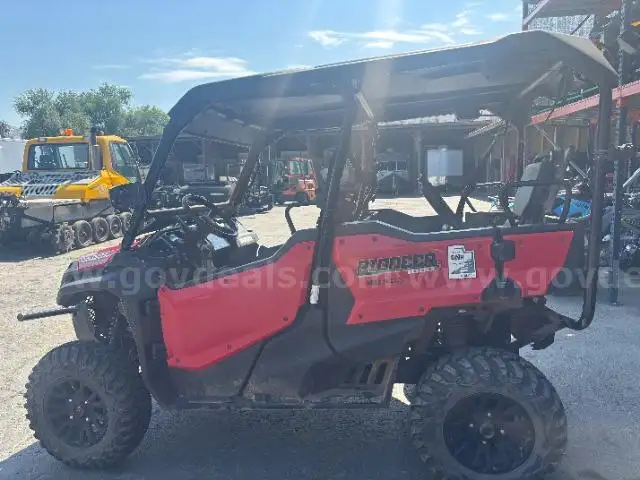 2021 Honda Pioneer 1000
