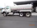 2010 MACK GU813 REGULAR CAB 6-WHEEL