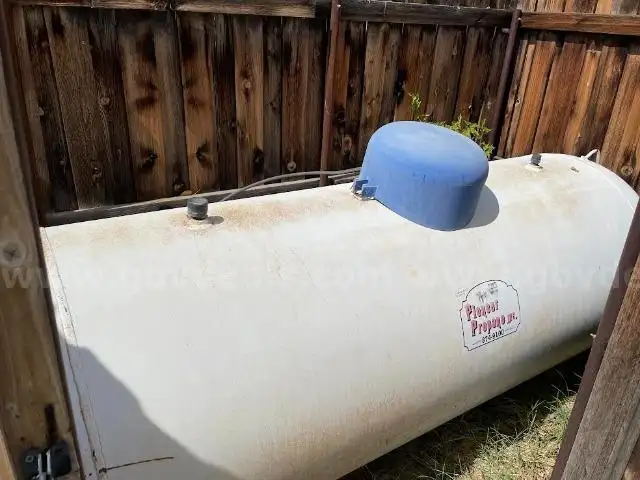 500 Gallon Propane Tank