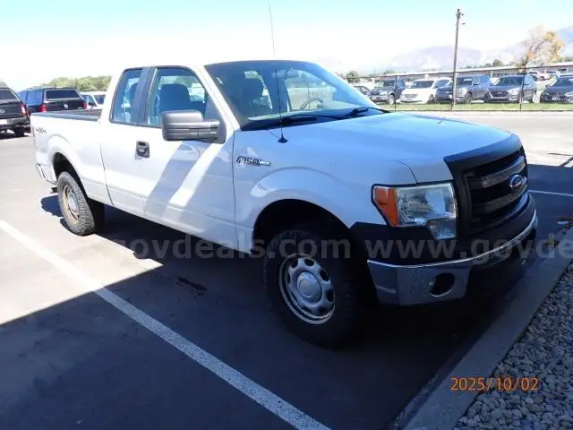 2013 FORD F150 XL EXTENDED CAB 4X4 ( NEEDS ENGINE - TRANSMISSION, FUEL TANK, MUFFLERS)