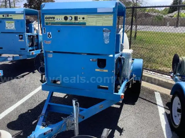 HydroBlaster TS125 Trailer with power washer