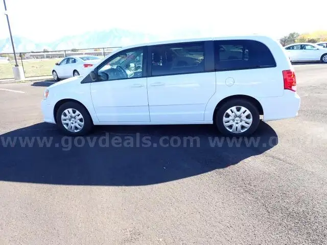 2017 Dodge Grand Caravan SE