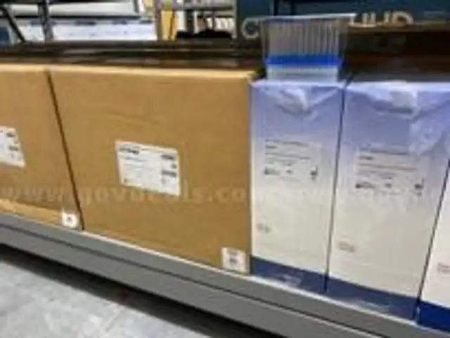 Lab Equipment Large Lot of Art Aerosol Resistant Tip, XL 1000µL