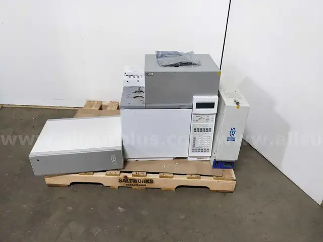 Agilent 6890N GC with Surface Measurements Systems Equipment