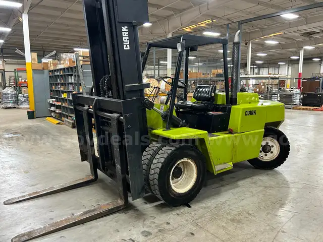 1996 Clark Forklift 6 ton