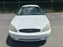2004 Ford Taurus