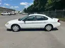 2004 Ford Taurus