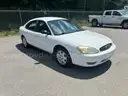 2004 Ford Taurus