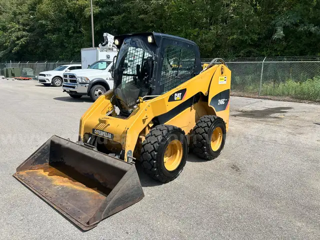 2010 CAT 246C Skid Steer