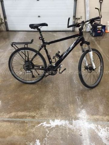 Fuji police hotsell mountain bike