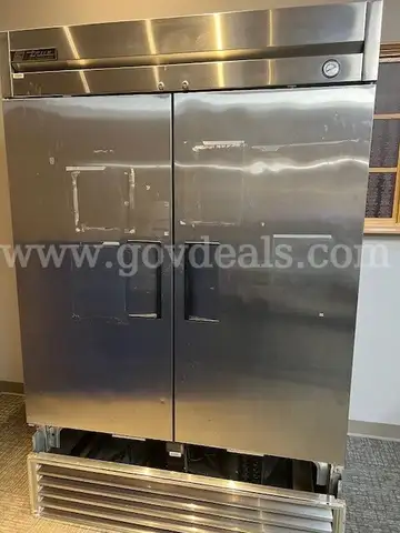 2005 True Commercial Refrigerator