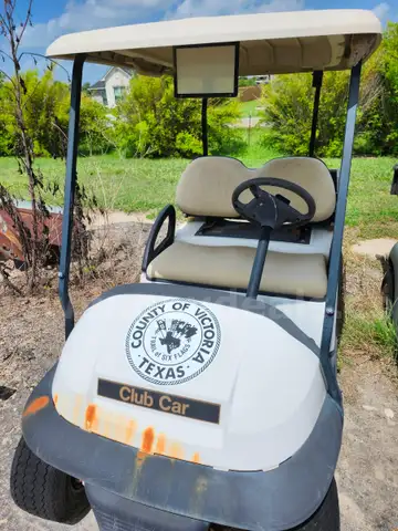 CLUB GOLF CART