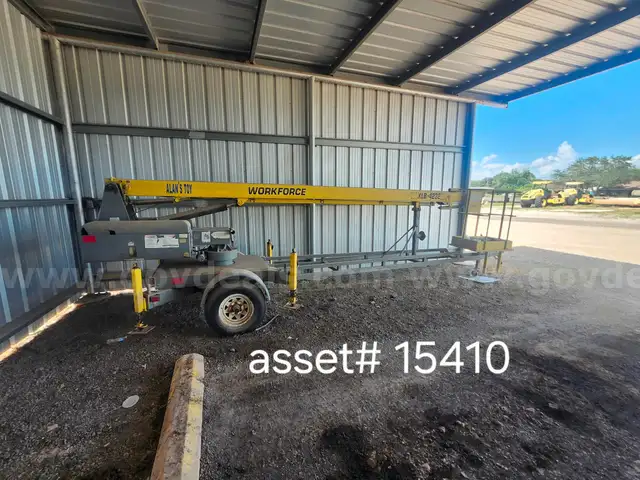 BIL-JAX TOWABLE BOOM LIFT