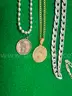 VARIOUS PIECES OF JEWELRY