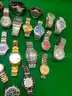VARIOUS PIECES OF JEWELRY